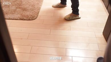 【中文字幕】なんと恋爱経験ほぼなし！引っ込み思案な美人保育士さん 伊吹玲奈 28歳 第2章 人妻保育士さんの平日休みに自宅で撮影！旦那の帰宅ギリギリまで背徳セックスに溺れる